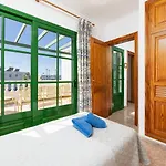Villa Alegranza *