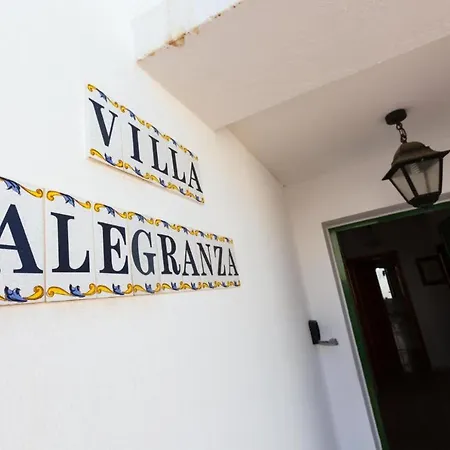 Villa Alegranza Puerto del Carmen (Lanzarote)